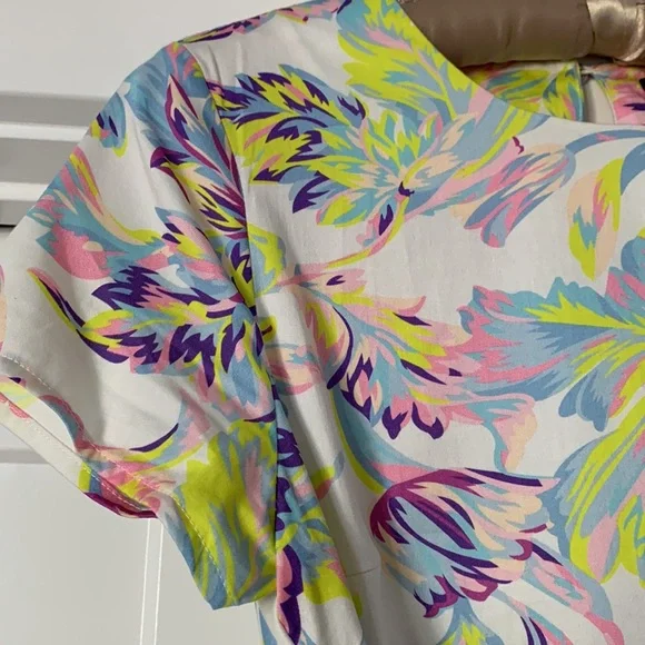 Abbey Glass front tie top size S - Picture 5 of 14